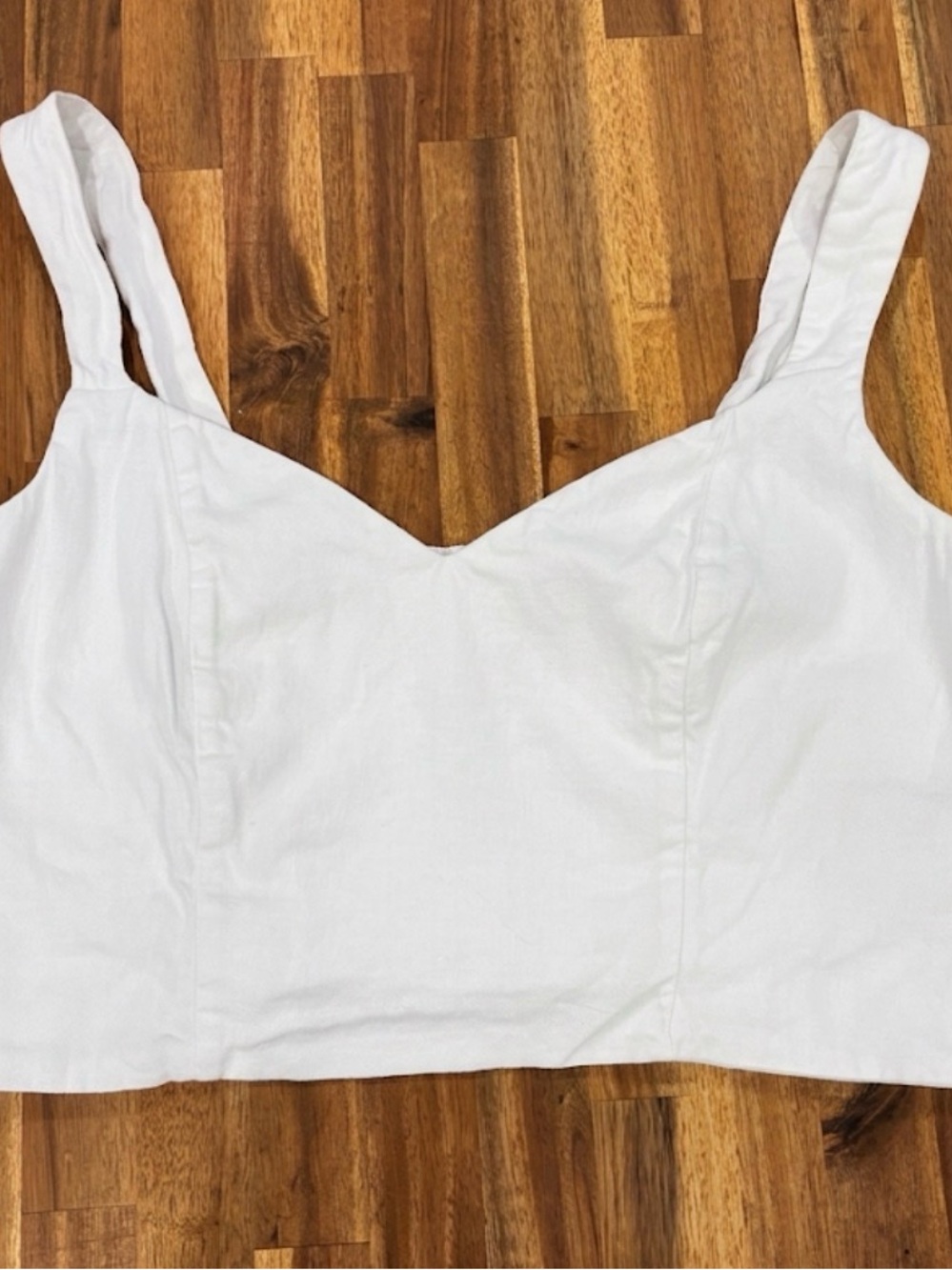 Women’s White Cropped Tie-Front Tank Top - Picture 2 of 6